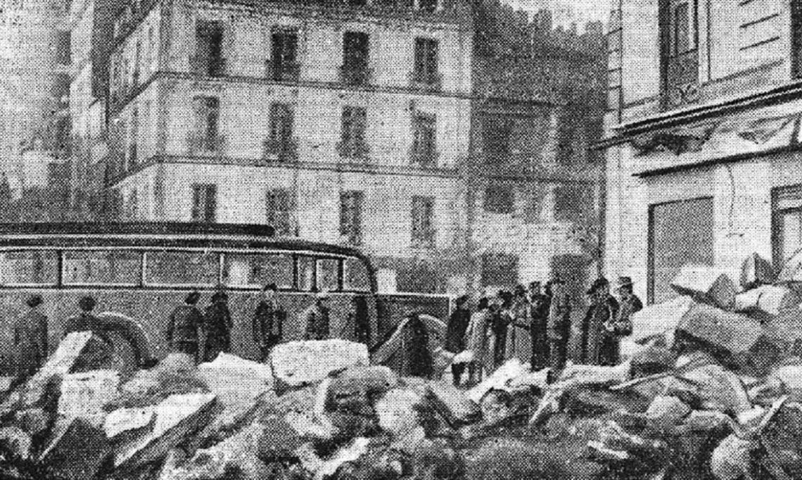 Ruines de grands magasins nantais détruits à la suite d'un bombardement, Le Matin, 1943 - source : RetroNews-BnF